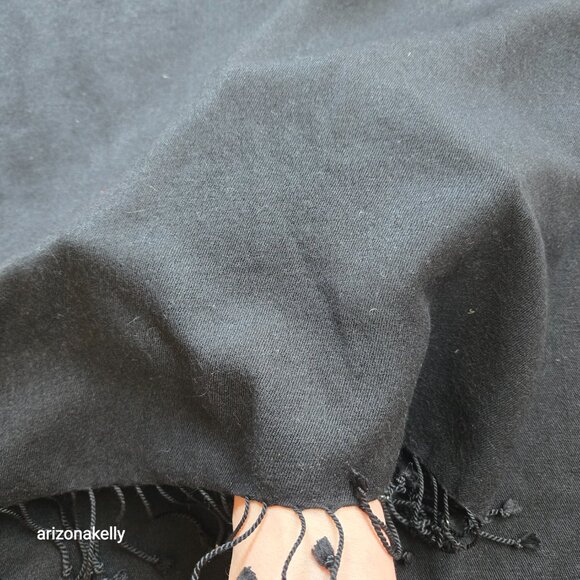 Chateau Robert Cashmere Silk Black Scarf Pashmina - Picture 5 of 6
